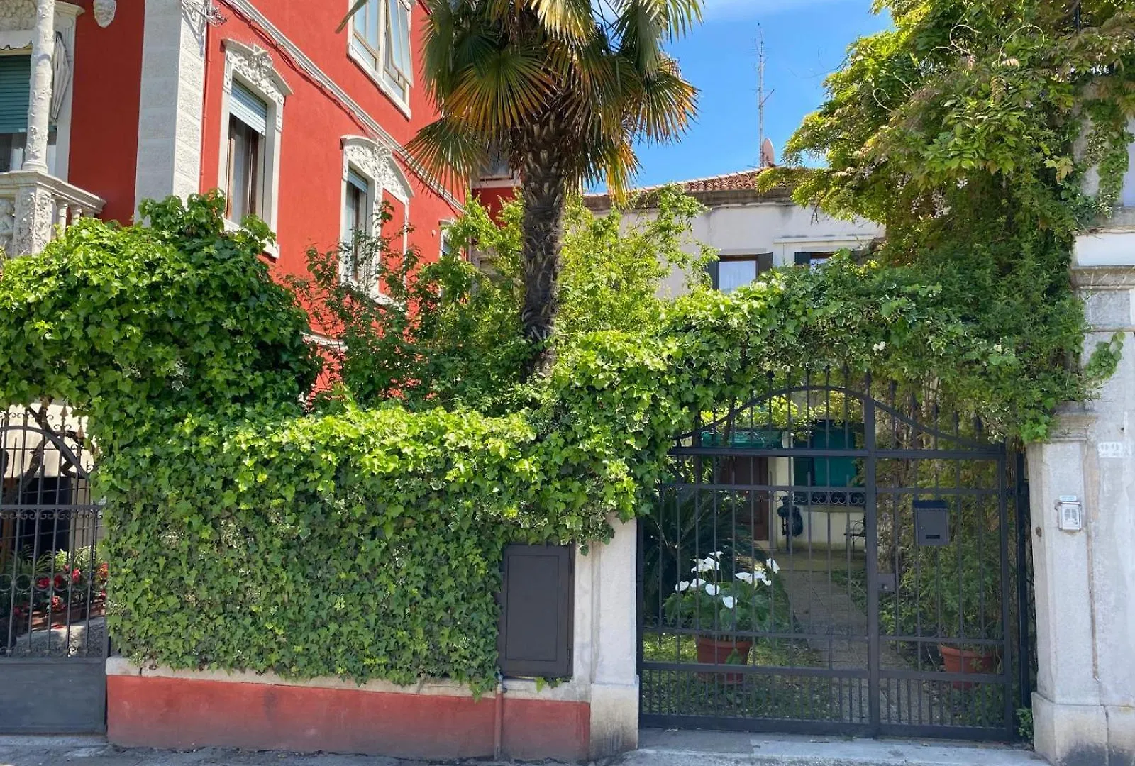Appartamento Rose House With Private Garden Venezia Lido 0*,  Italia